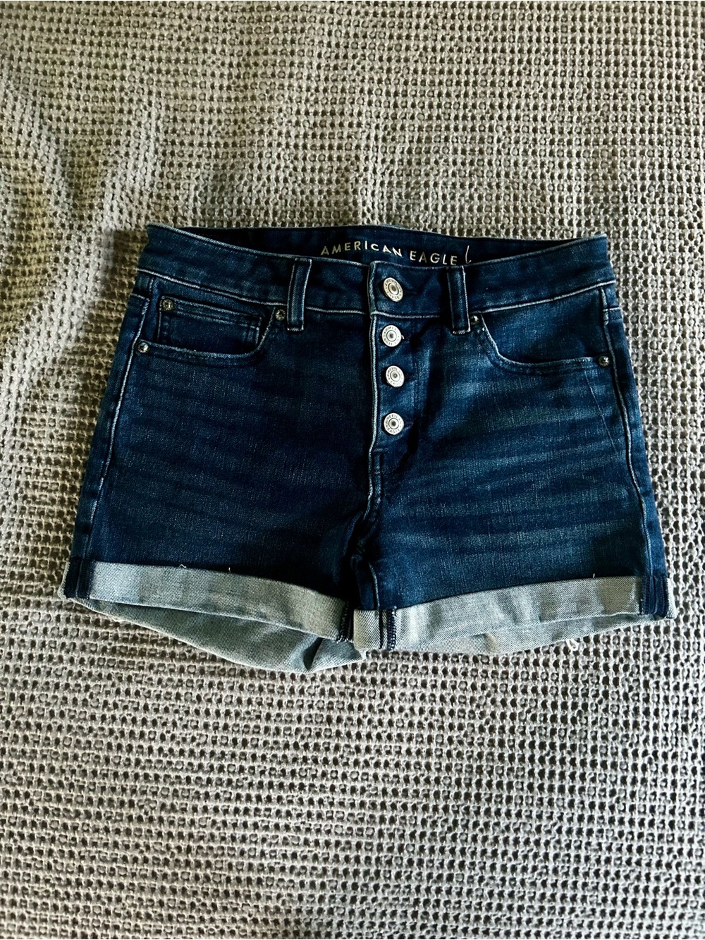American Eagle Outfitters Dark Blue Denim Button-Front Women’s Shorts Midi